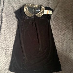 Girls Velvet Dress.brand new